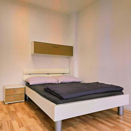 B&R Apartment In Fürth מראה חיצוני תמונה